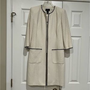 Formal suit with skirt